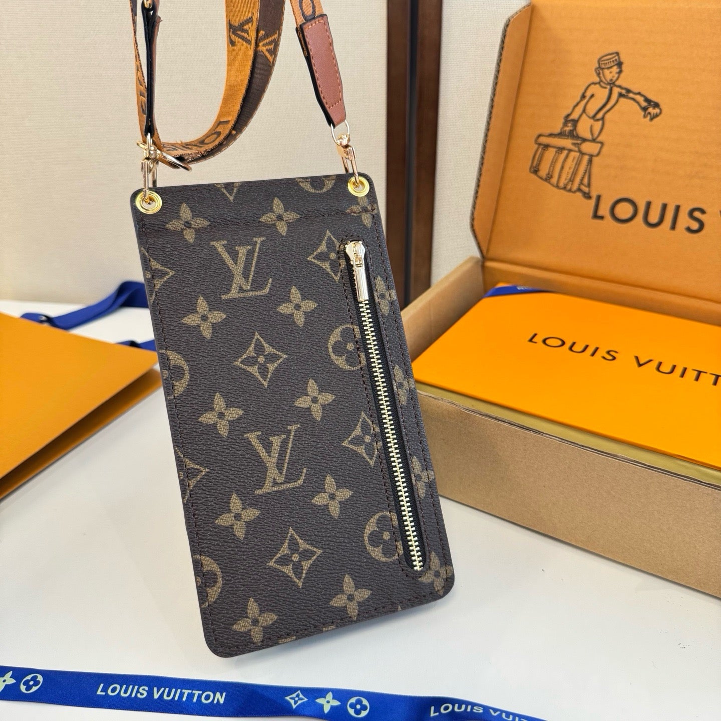 Louis Vuitton Fashion Black Lens Sunglasses for Men & Women - 448523 - detail image 7