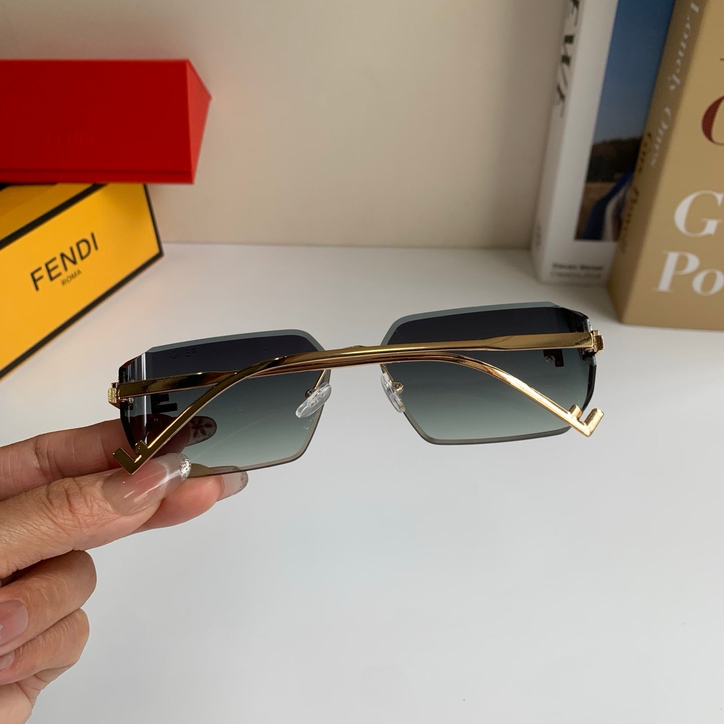 Fendi Fashion Silver Lens Sunglasses for Men & Women - 449837 - detail image 7