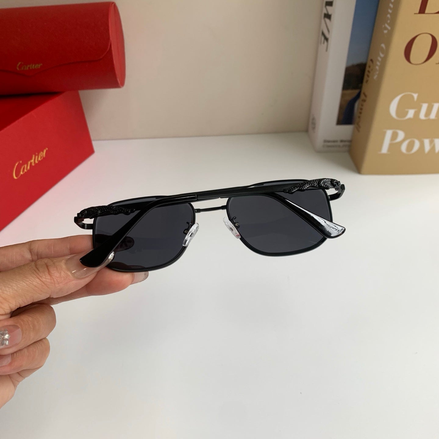 Cartier Metal Fashion Silver Lens Sunglasses for Men & Women - 465733 - detail image 8