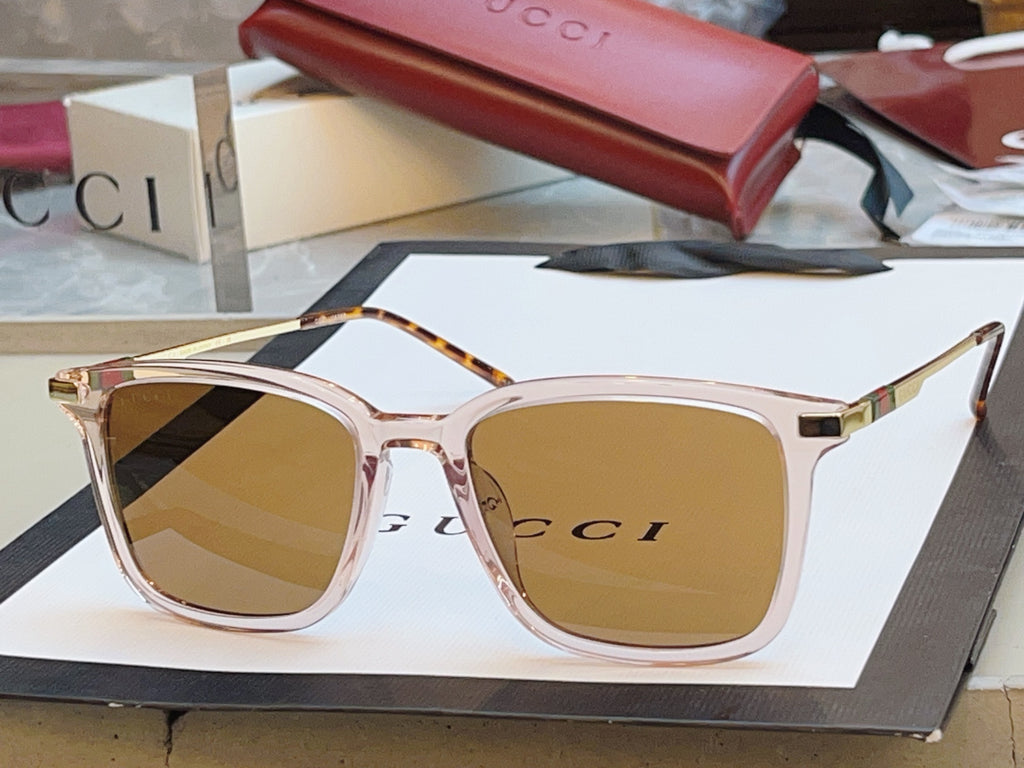 Gucci GG2246SK Fashion Gray Lens Sunglasses for Men & Women - 464928 - detail image 3