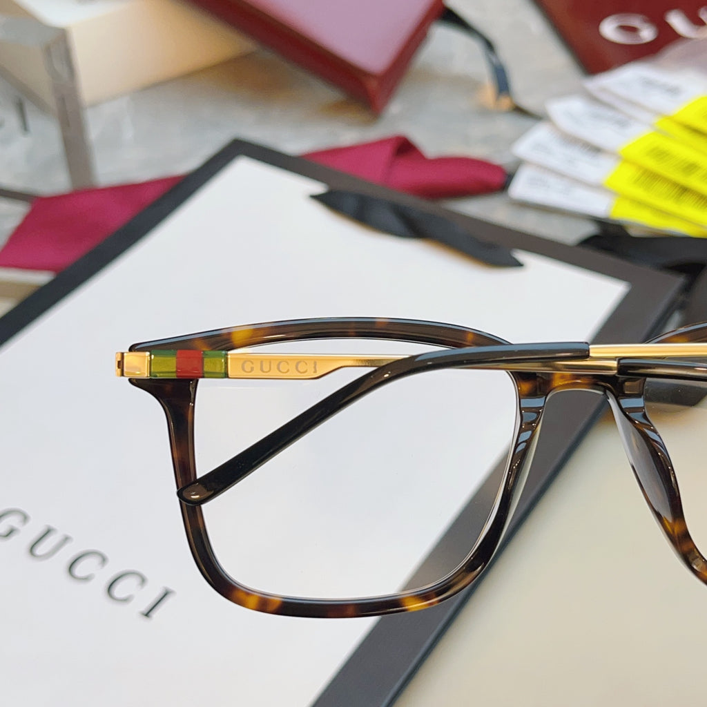 Gucci GG2246SK Fashion Yellow Lens Sunglasses for Men & Women - detail image 7