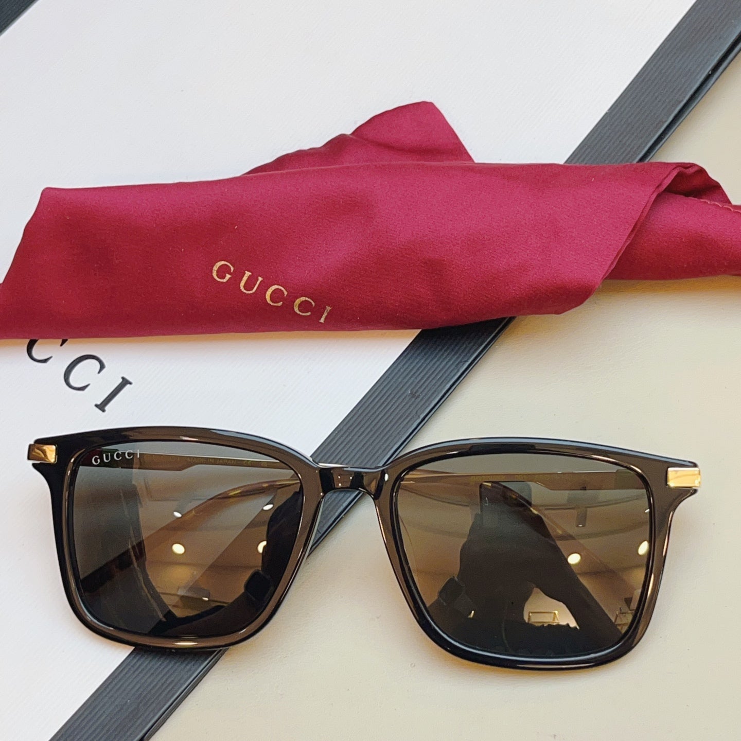 Gucci GG2246SK Fashion Brown Lens Sunglasses for Men & Women - 464927 - detail image 4