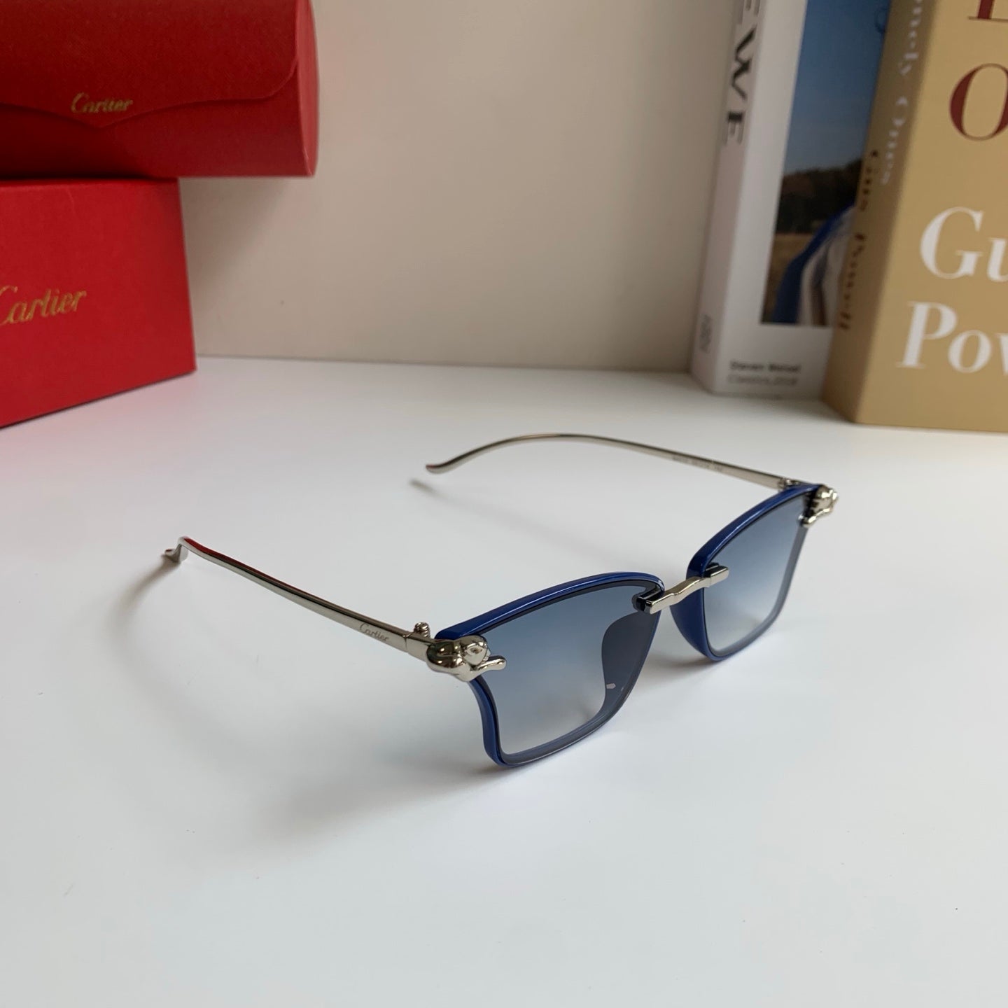 Cartier Lightweight Rimless Silver Lens Sunglasses for Men & Women - 487394