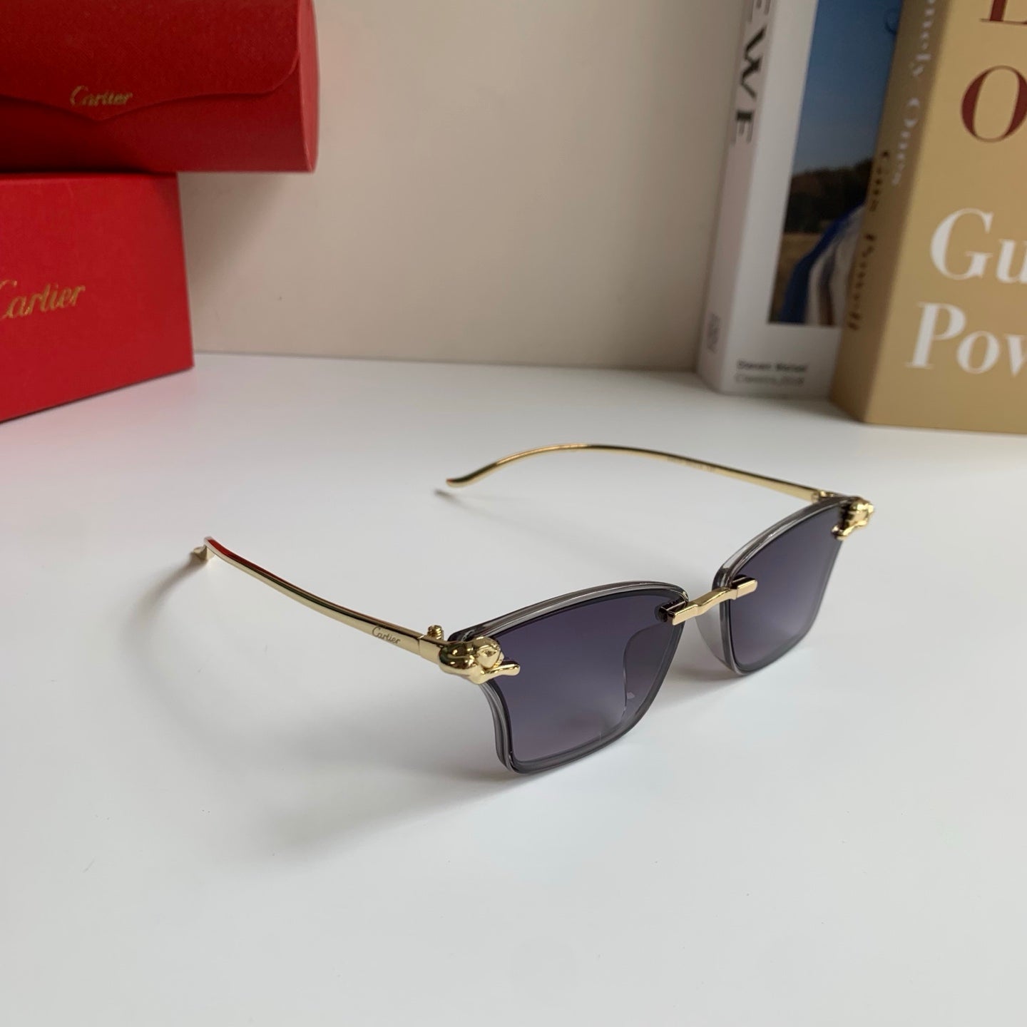 Cartier Lightweight Rimless Silver Lens Sunglasses for Men & Women - 487395