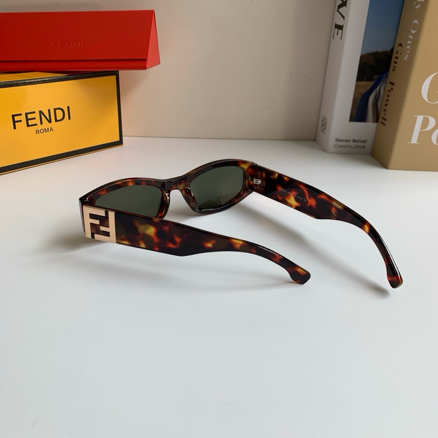 Fendi Fashion Black Lens Sunglasses for Men & Women - detail image 8