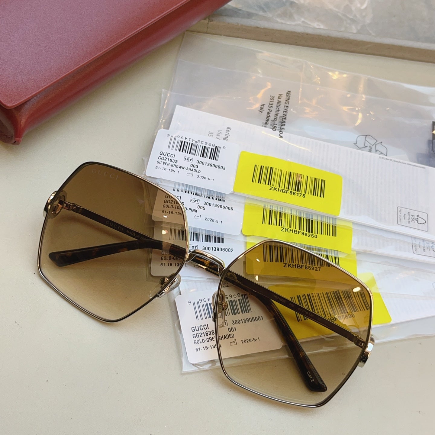 Gucci GG2163S Fashion Black Lens Sunglasses for Men & Women - detail image 2