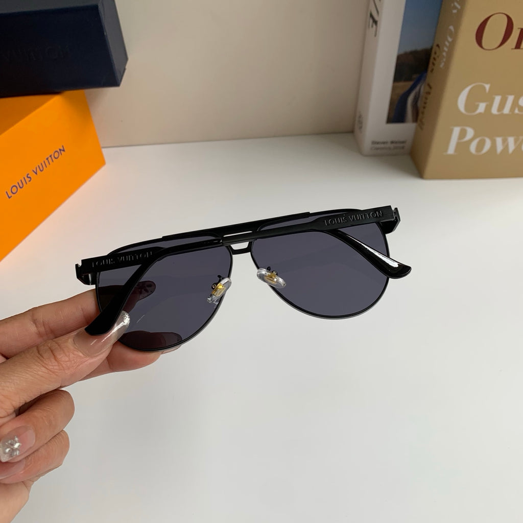 Louis Vuitton Metal Aviator Silver Lens Sunglasses for Men & Women - 431239 - detail image 6