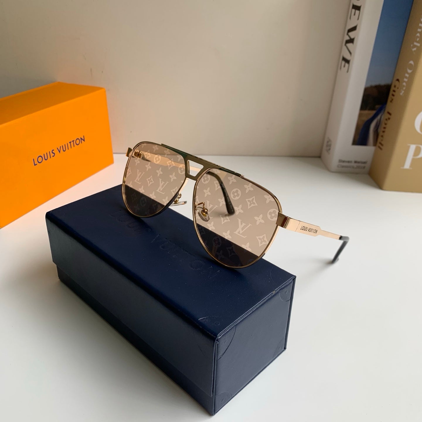 Louis Vuitton Metal Aviator Silver Lens Sunglasses for Men & Women - 431242 - detail image 4