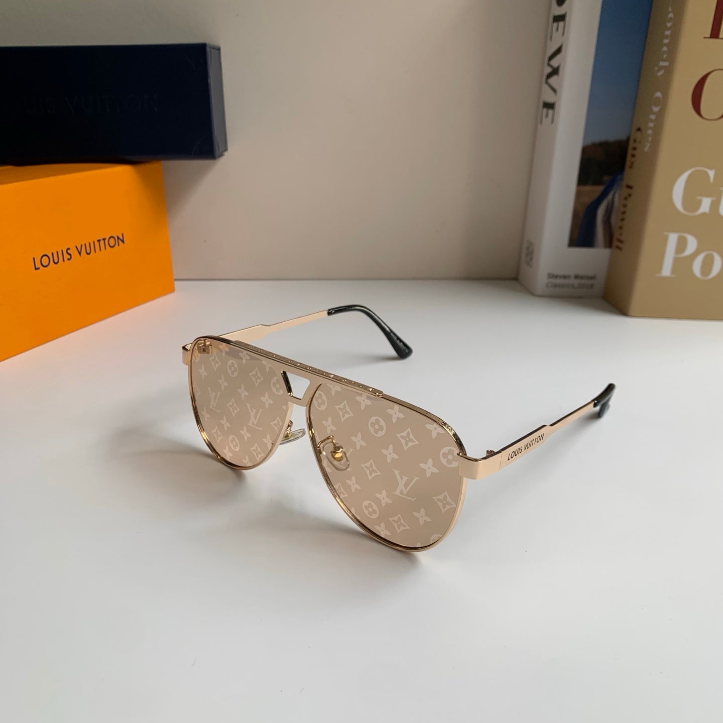 Louis Vuitton Metal Aviator Silver Lens Sunglasses for Men & Women - 431242 - detail image 2