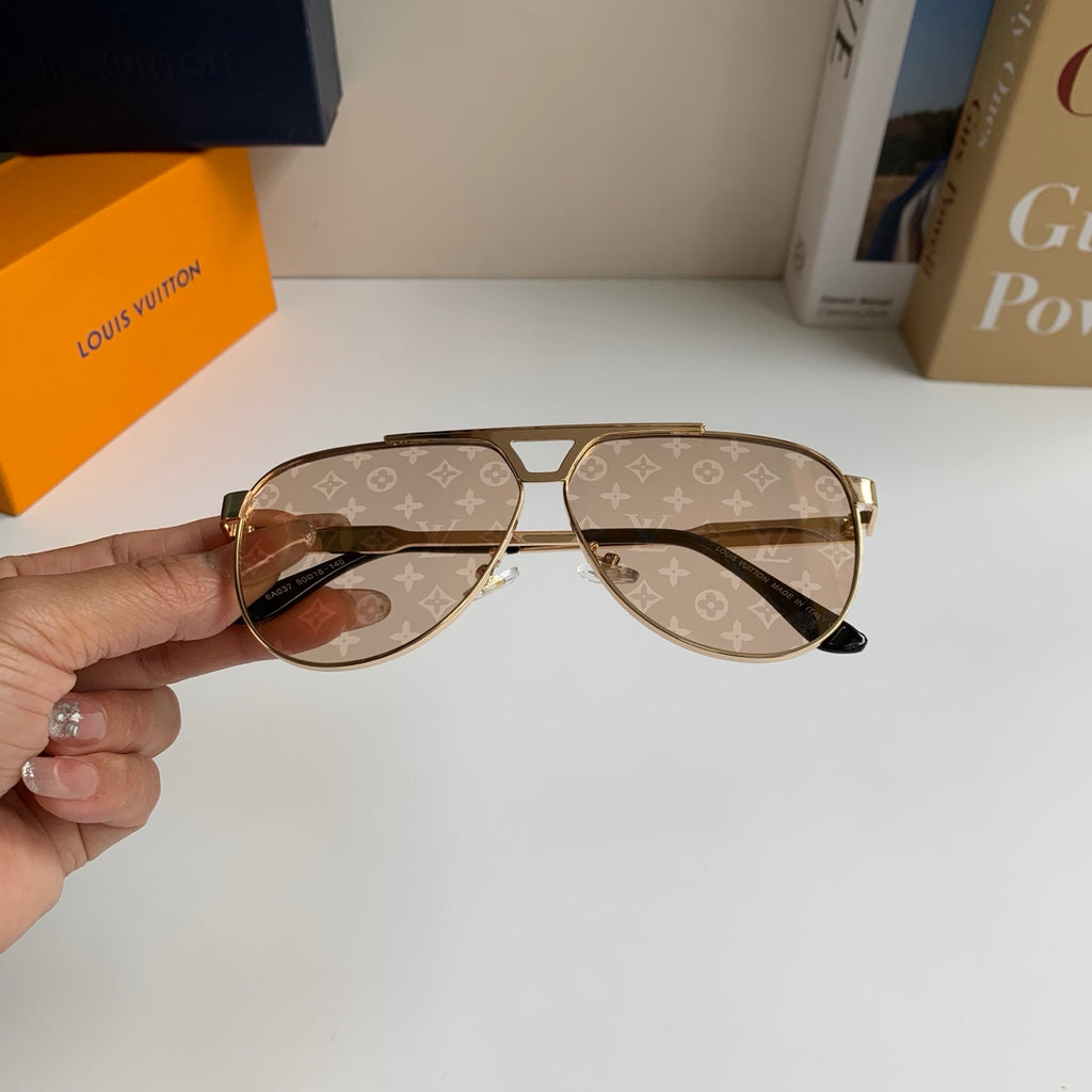 Louis Vuitton Metal Aviator Silver Lens Sunglasses for Men & Women - 431242 - detail image 3