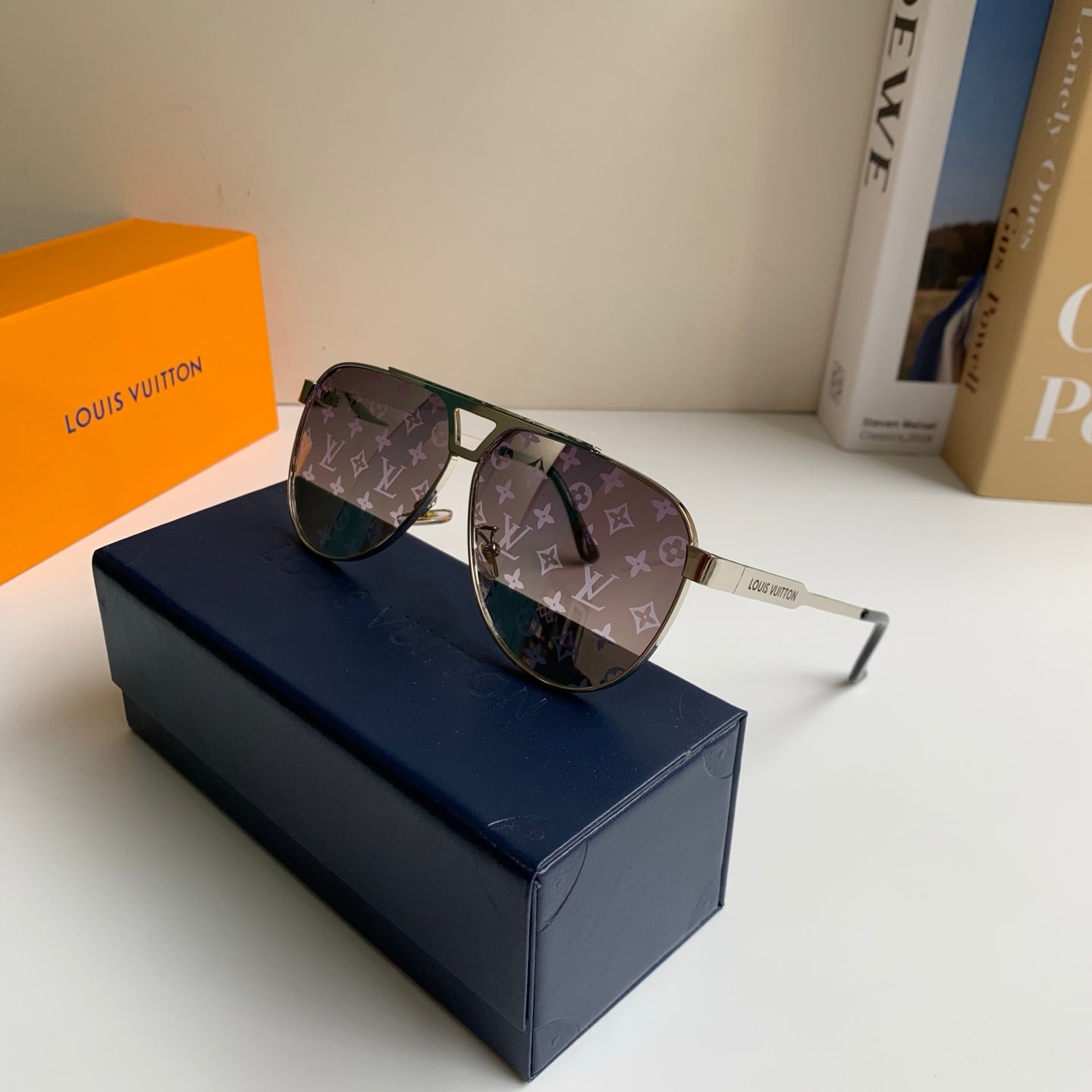 Louis Vuitton Metal Aviator Silver Lens Sunglasses for Men & Women - 431243 - detail image 5