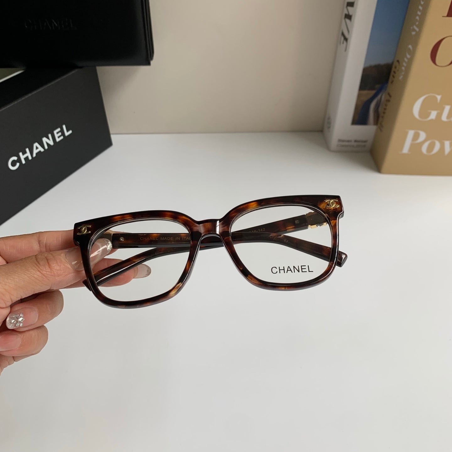 Chanel Square Silver Lens Sunglasses for Men & Women - 431642 - detail image 4