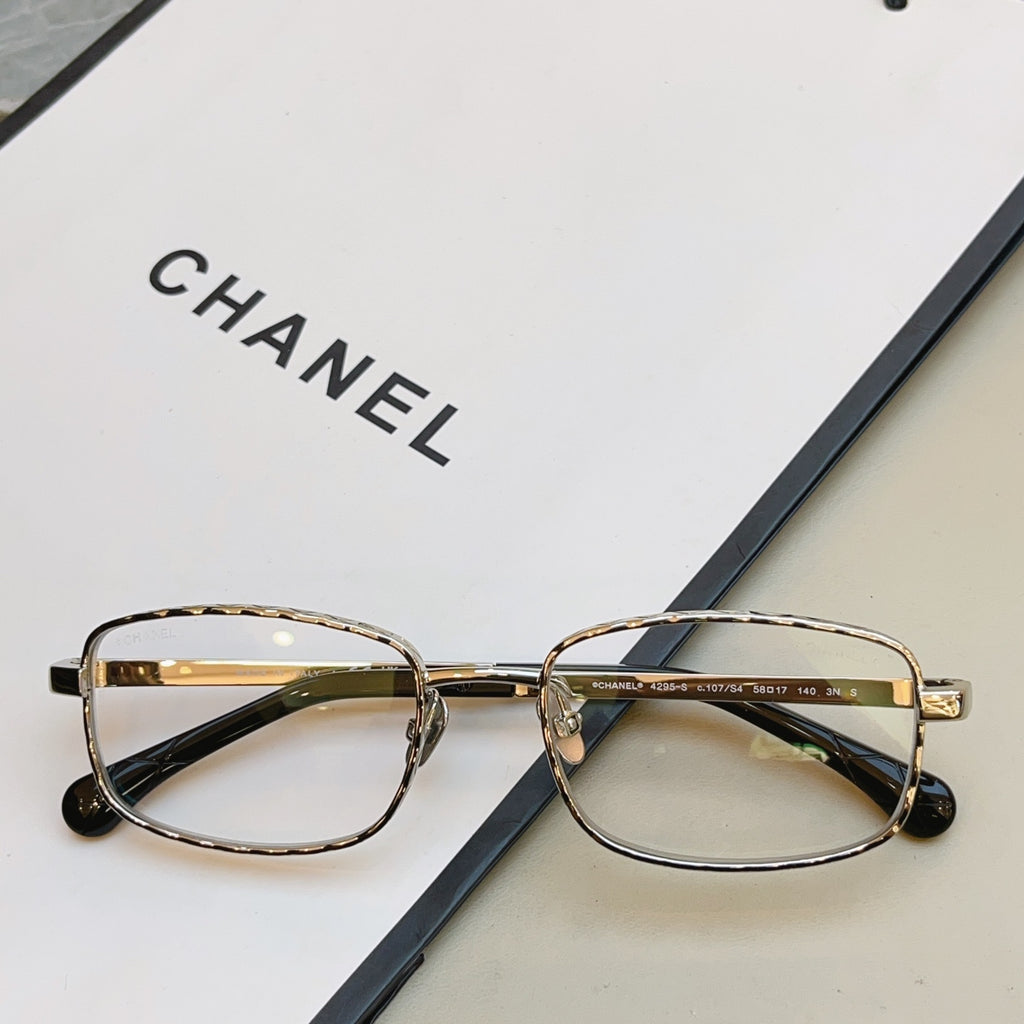 Chanel CH4295-S Fashion Black Lens Sunglasses for Men & Women - 431592 - detail image 6