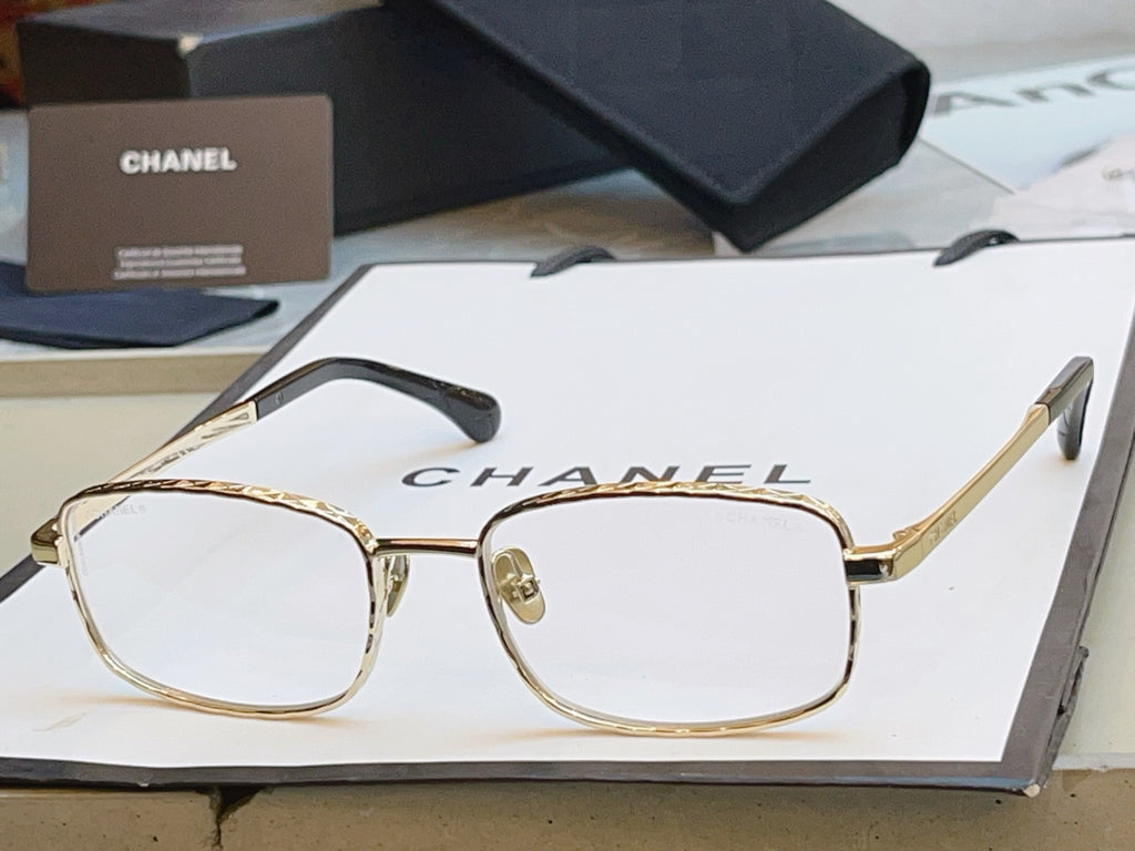 Chanel CH4295-S Fashion Gray Lens Sunglasses for Men & Women - detail image 6