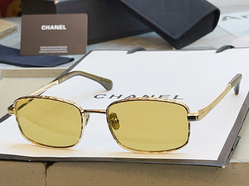 Chanel CH4295-S Fashion Gray Lens Sunglasses for Men & Women - detail image 2