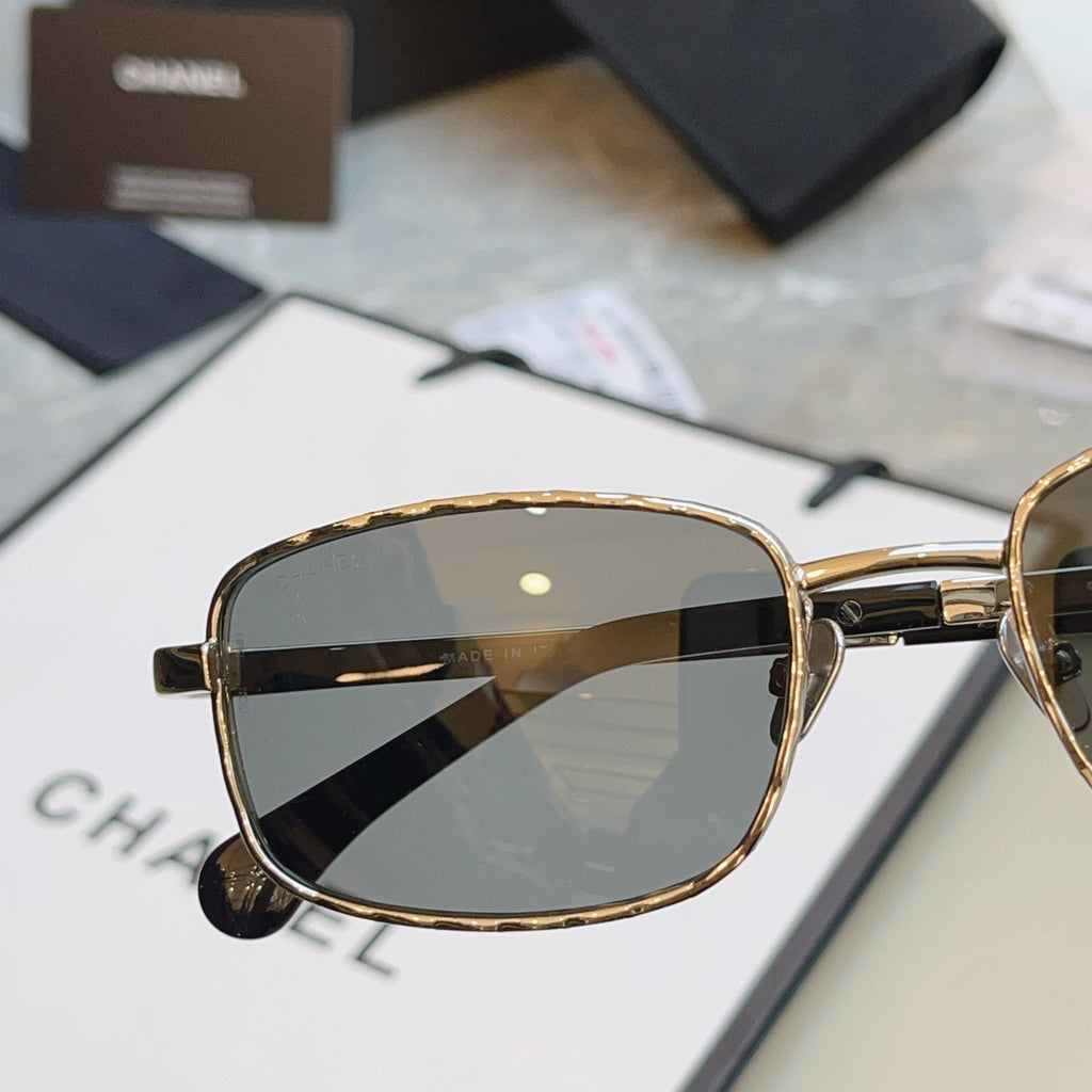 Chanel CH4295-S Fashion Black Lens Sunglasses for Men & Women - detail image 2