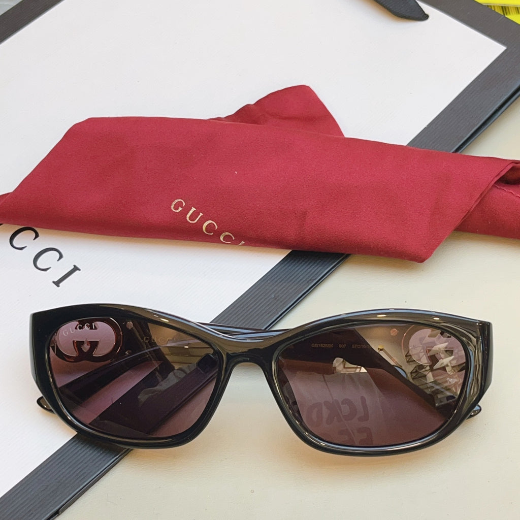 Gucci GG1826SK Fashion Black Lens Sunglasses for Men & Women - 431300 - detail image 2