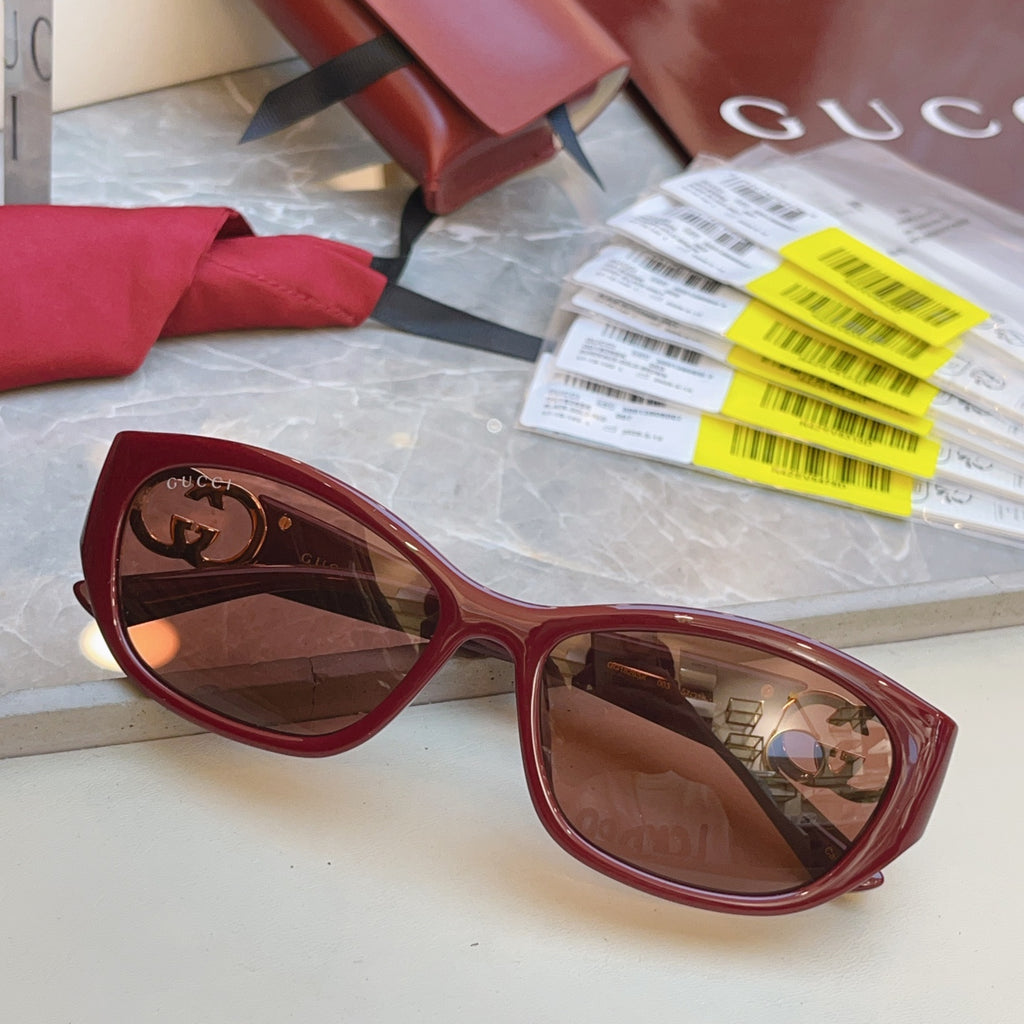 Gucci GG1826SK Fashion Black Lens Sunglasses for Men & Women - detail image 3