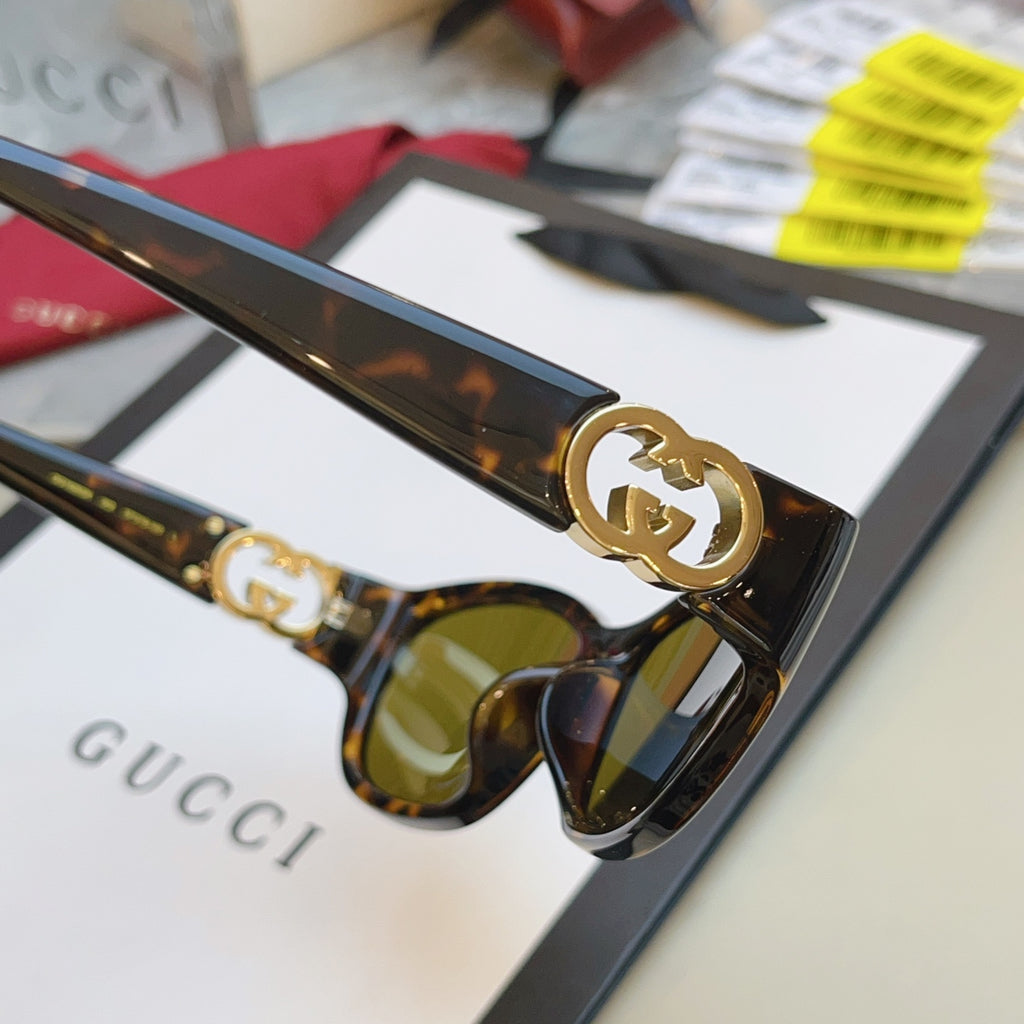 Gucci GG1826SK Fashion Black Lens Sunglasses for Men & Women - detail image 8
