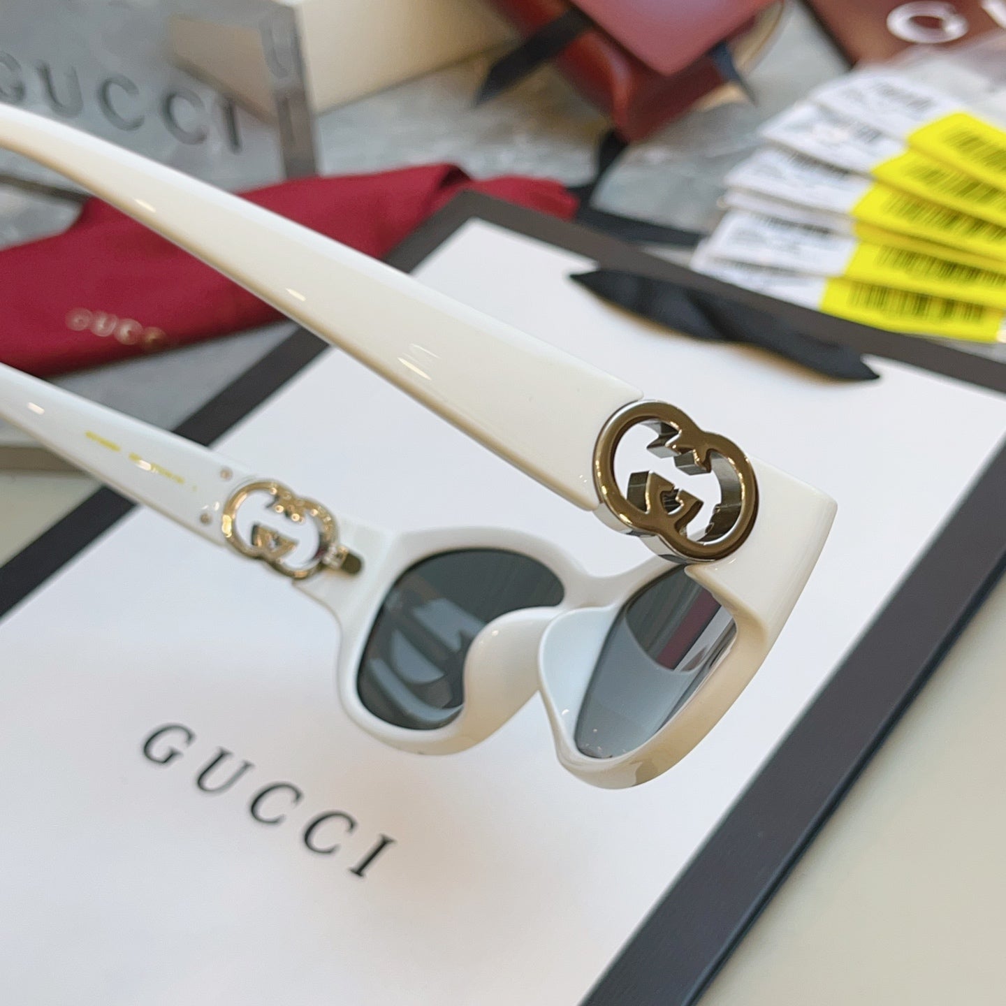 Gucci GG1826SK Fashion Red Lens Sunglasses for Men & Women - detail image 5