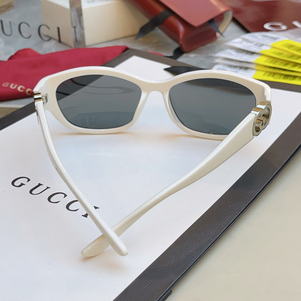 Gucci GG1826SK Fashion Red Lens Sunglasses for Men & Women - detail image 6