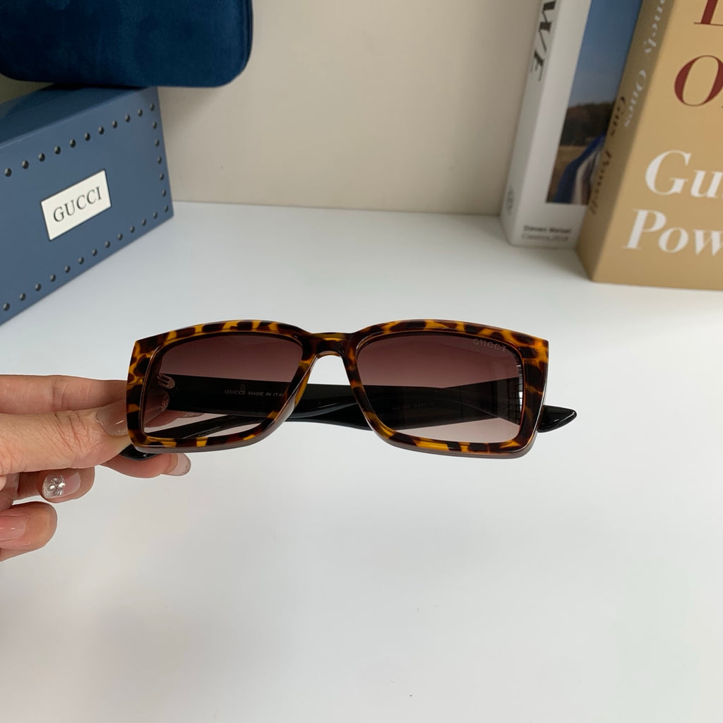 Gucci Square Brown Lens Sunglasses for Men & Women - detail image 4