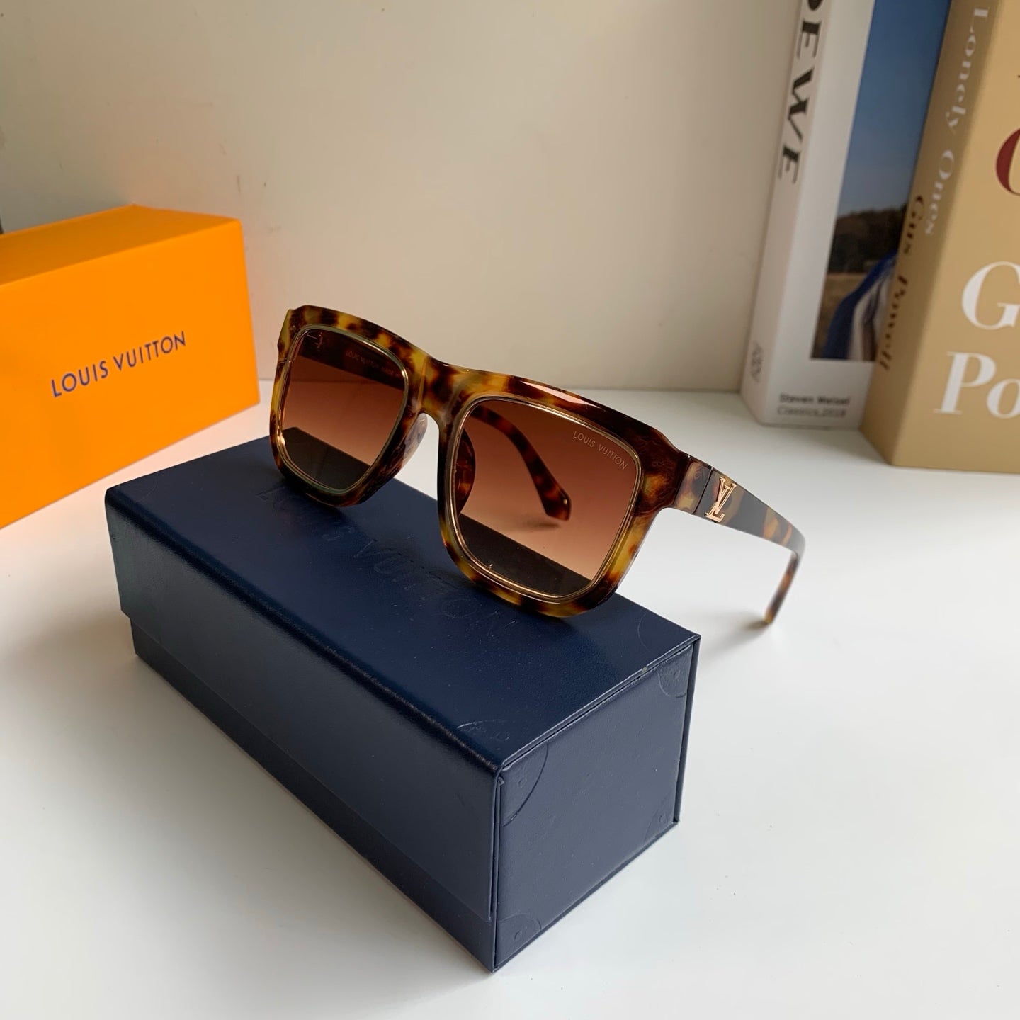 Louis Vuitton Square Brown Lens Sunglasses for Men & Women - 448536 - detail image 4