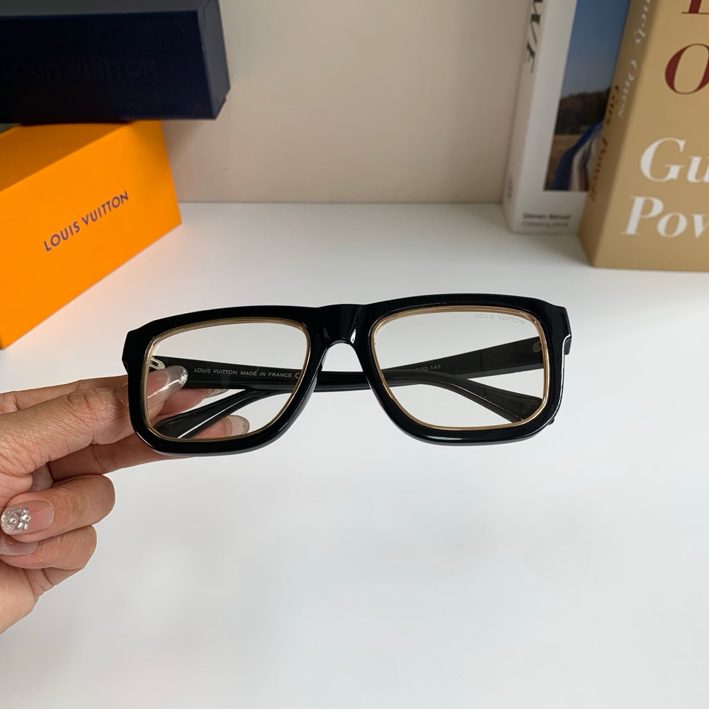 Louis Vuitton Square Silver Lens Sunglasses for Men & Women - 448537 - detail image 4