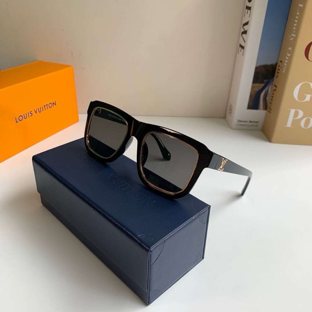 Louis Vuitton Square Black Lens Sunglasses for Men & Women - 448539 - detail image 5