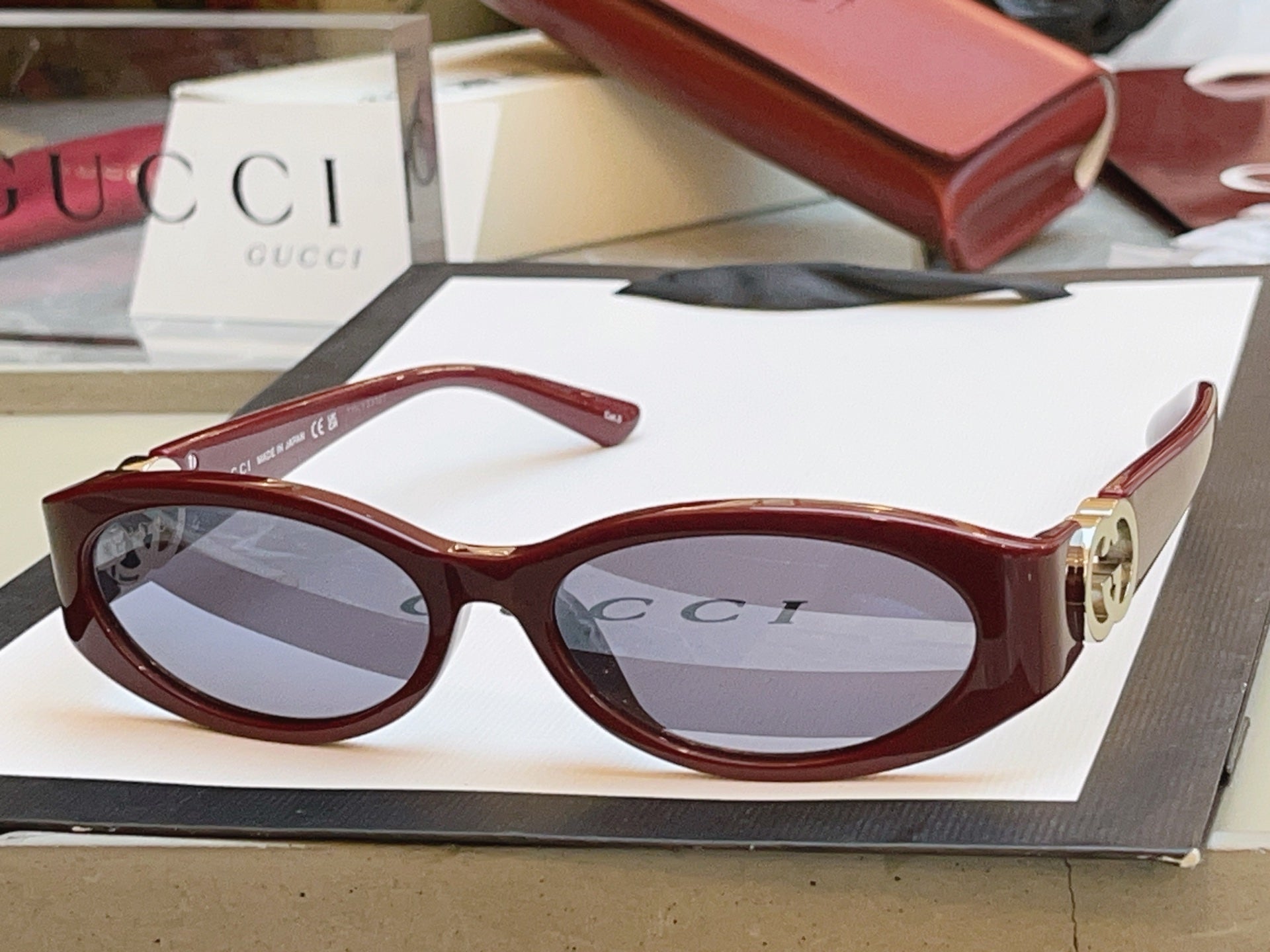 Gucci GG1660S Fashion Brown Lens Sunglasses for Men & Women - detail image 4