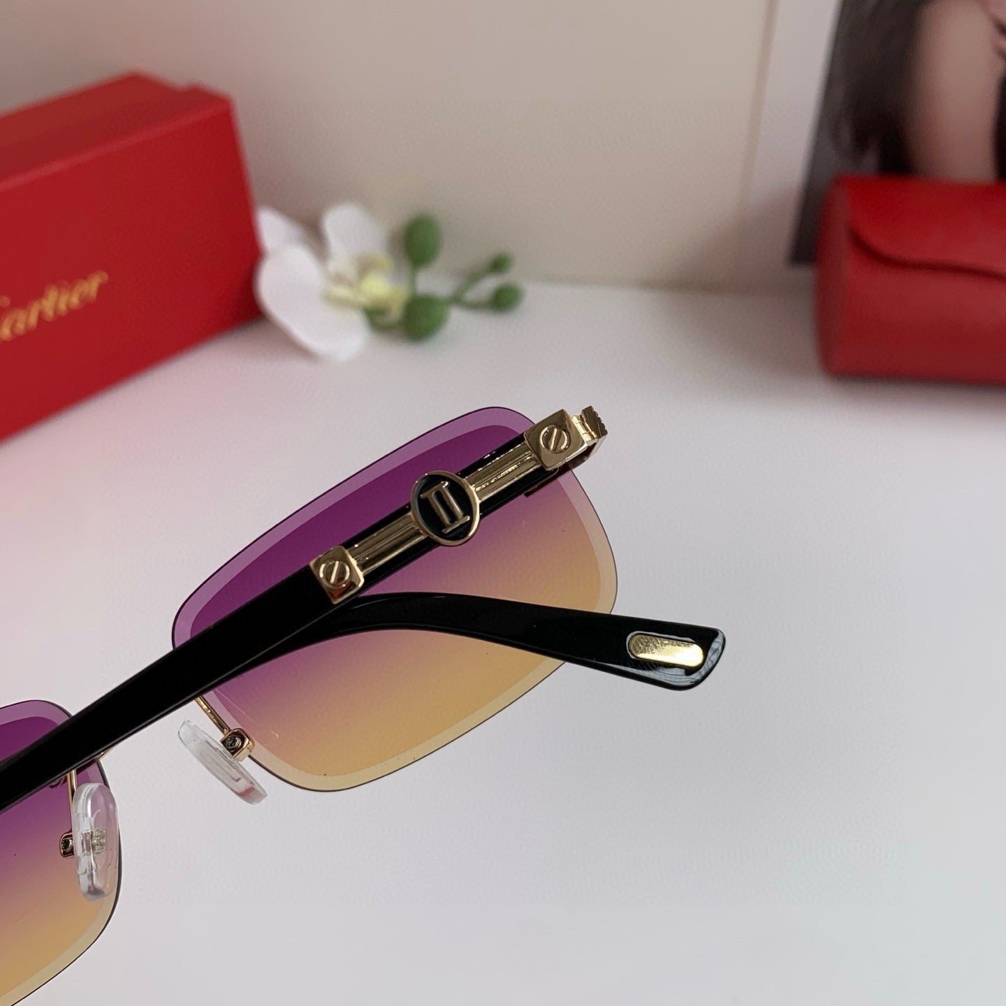 Cartier Lightweight Rimless Purple Lens Sunglasses for Men & Women