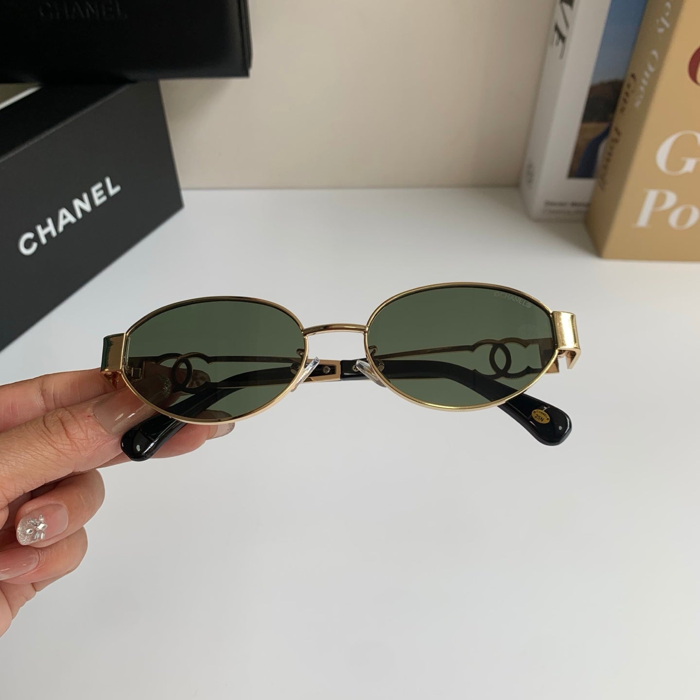 Chanel Metal Fashion Silver Lens Sunglasses for Men & Women - 493529 - detail image 4
