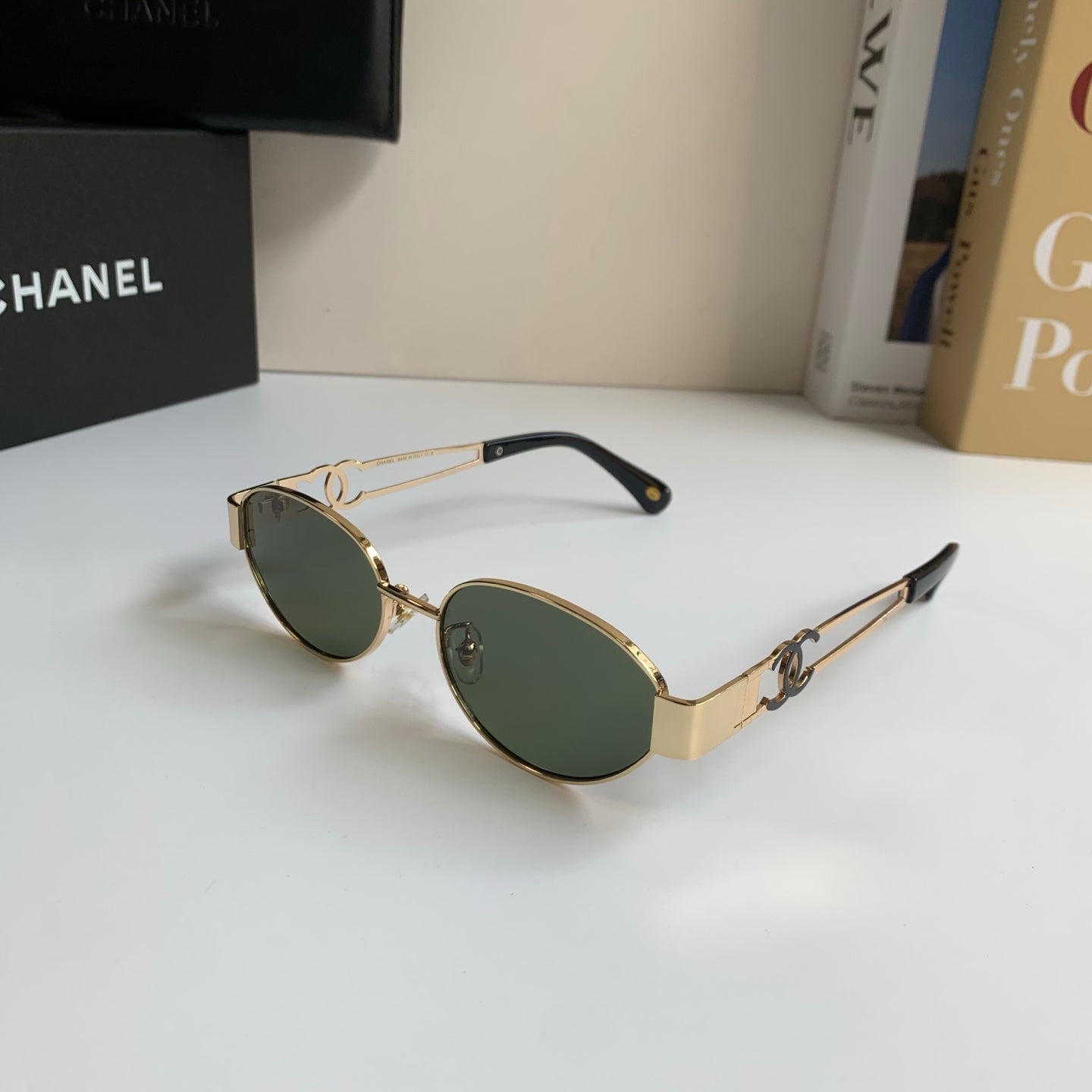 Chanel Metal Fashion Silver Lens Sunglasses for Men & Women - 493529 - detail image 2