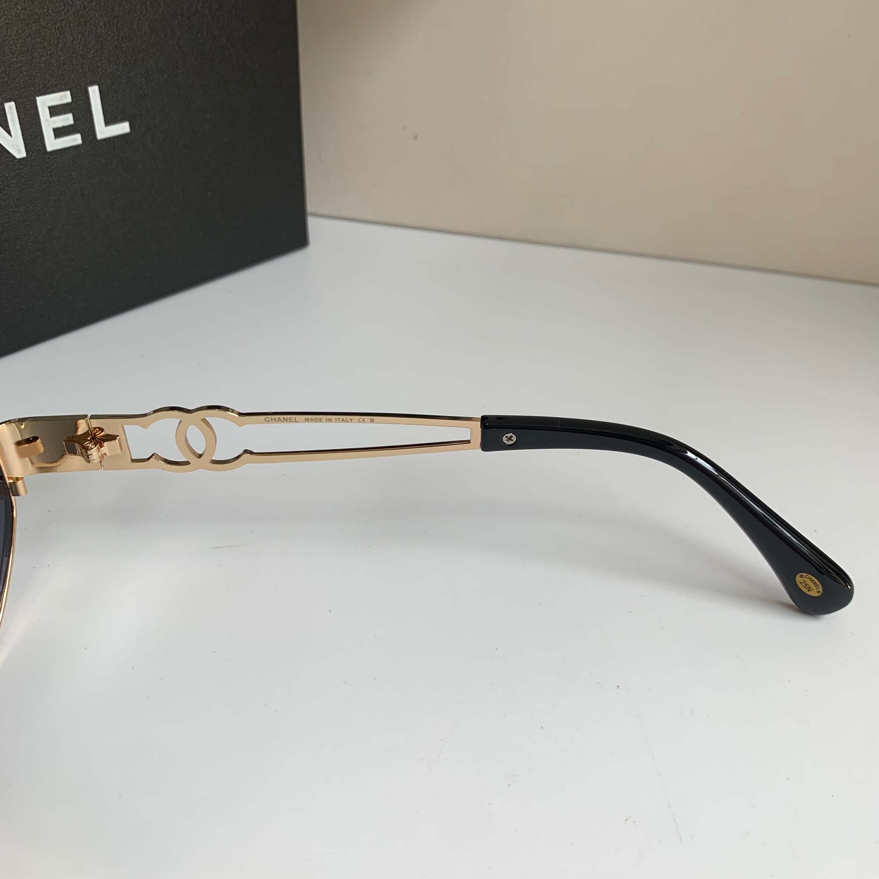 Chanel Metal Fashion Silver Lens Sunglasses for Men & Women - 493512 - detail image 7