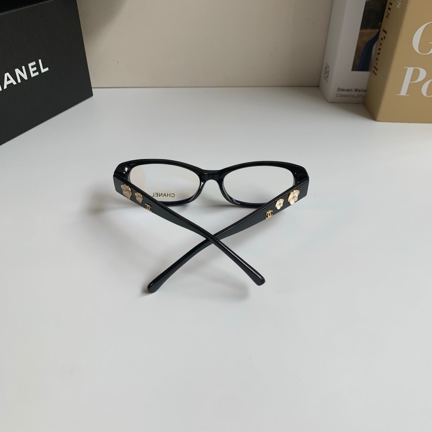 Chanel Cat-Eye Silver Lens Sunglasses for Men & Women - 486640 - detail image 7