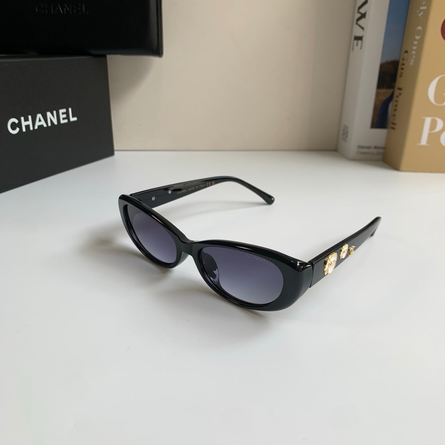 Chanel Cat-Eye Silver Lens Sunglasses for Men & Women - 486641 - detail image 2