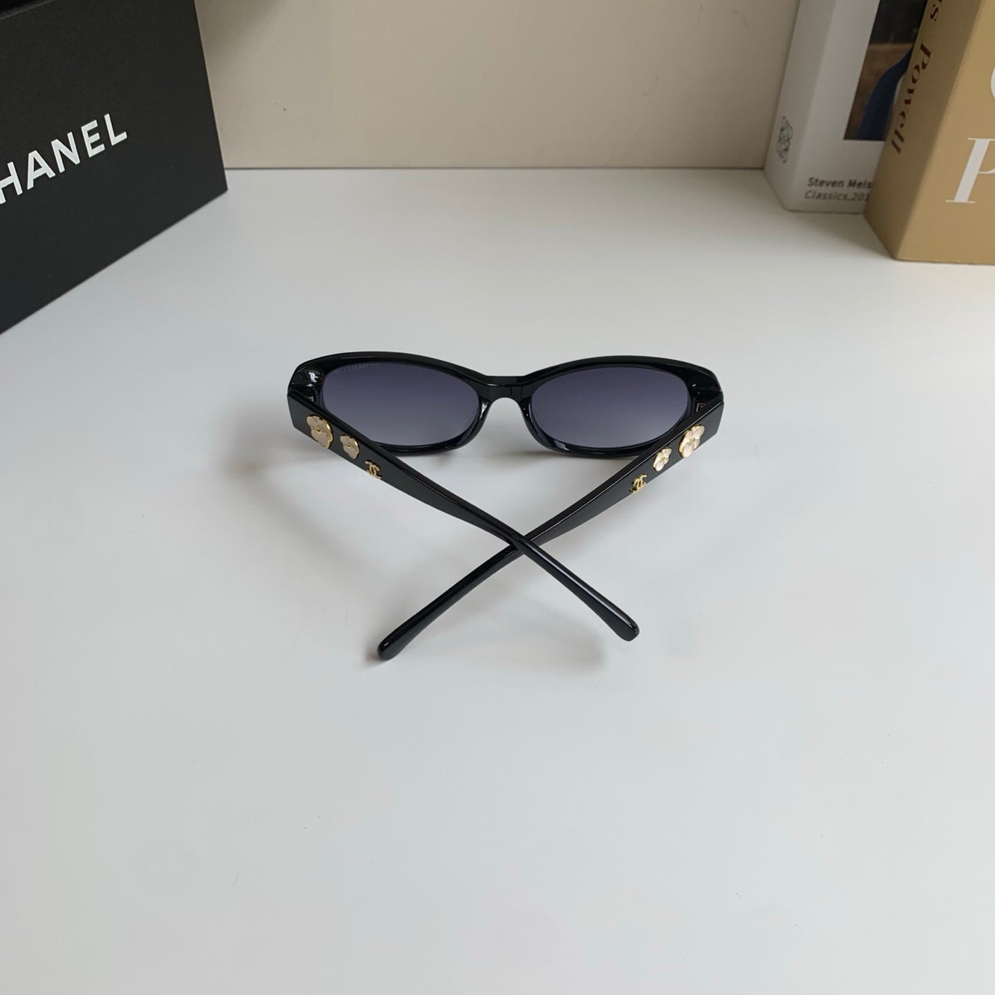 Chanel Cat-Eye Silver Lens Sunglasses for Men & Women - 486641 - detail image 8