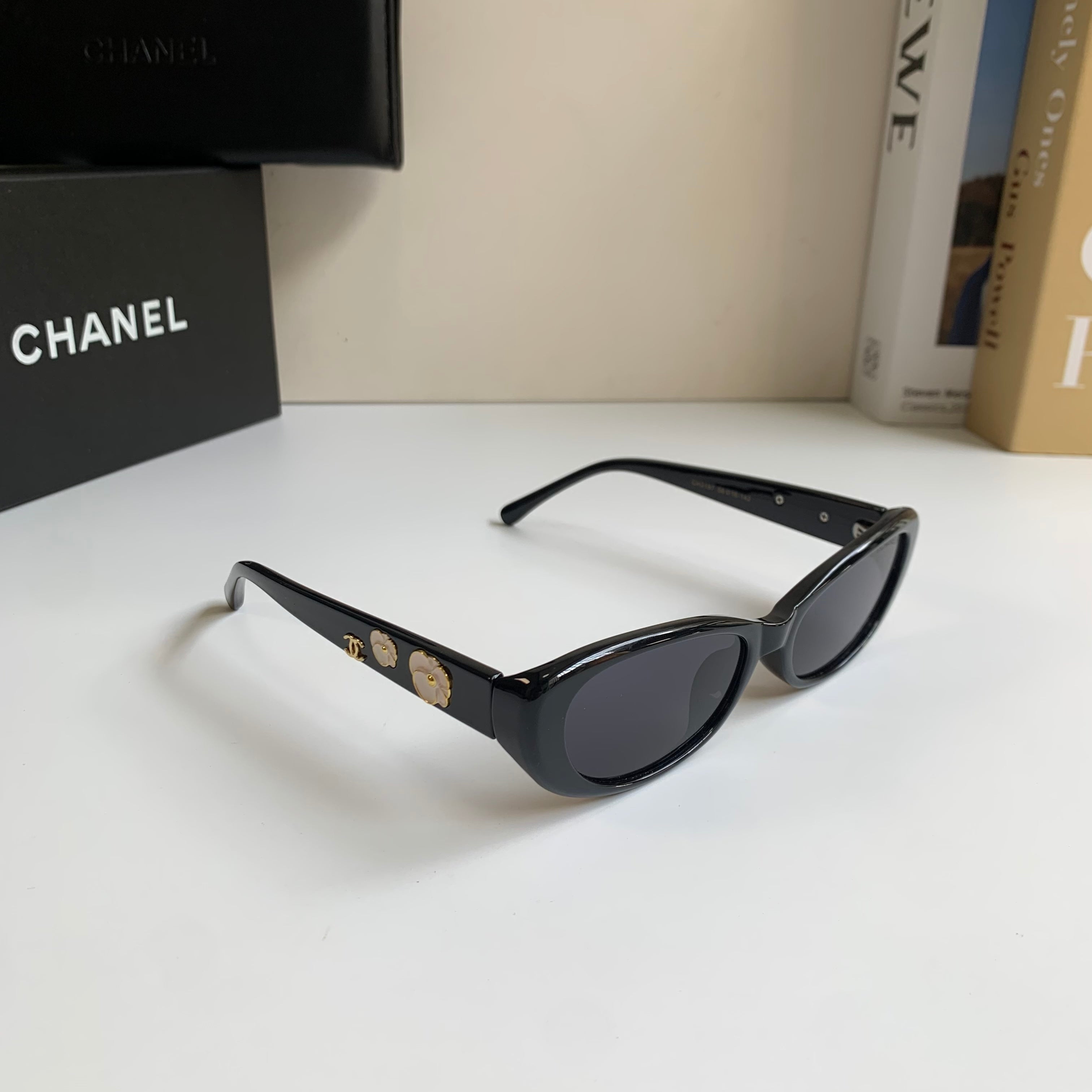 Chanel Cat-Eye Silver Lens Sunglasses for Men & Women - 486643