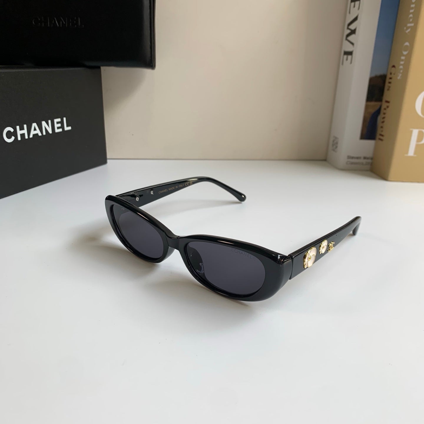 Chanel Cat-Eye Silver Lens Sunglasses for Men & Women - 486643 - detail image 2