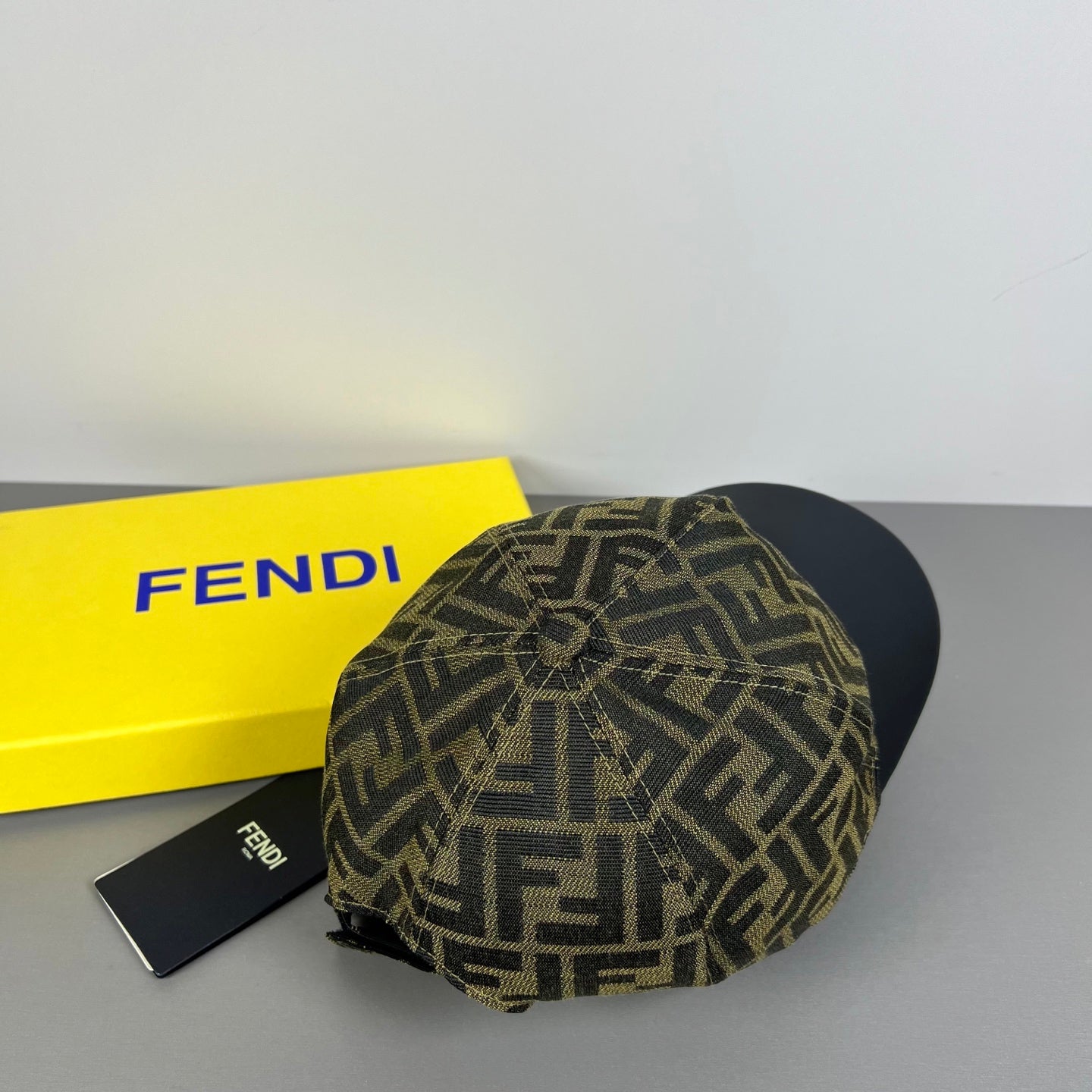 Fendi Fashion Black Lens Sunglasses for Men & Women - 416298 - detail image 7