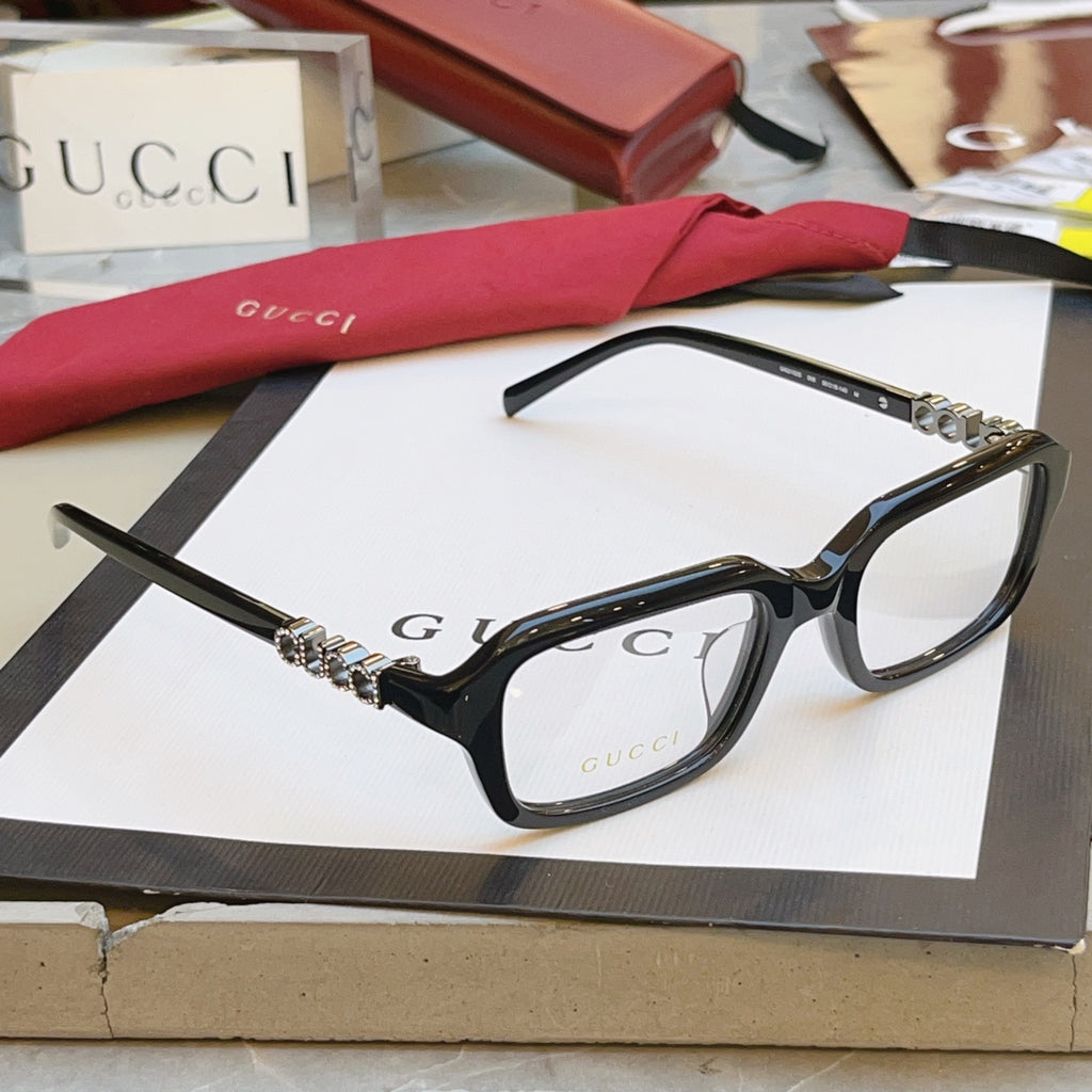 Gucci GG2152S Fashion Black Lens Sunglasses for Men & Women - 431366 - detail image 5