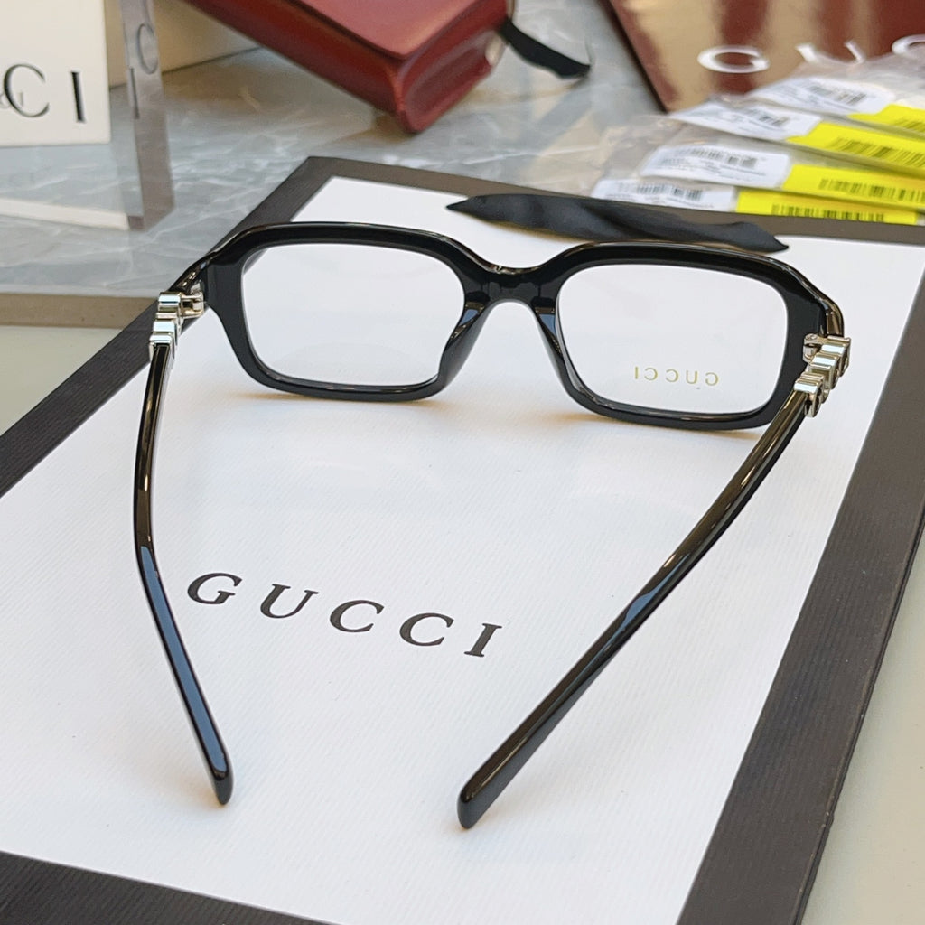 Gucci GG2152S Fashion Black Lens Sunglasses for Men & Women - 431367 - detail image 3