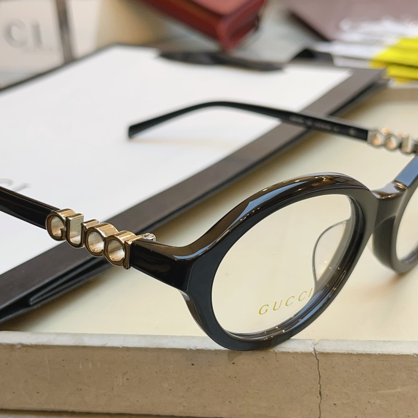 Gucci GG2153S Fashion Black Lens Sunglasses for Men & Women - 431484