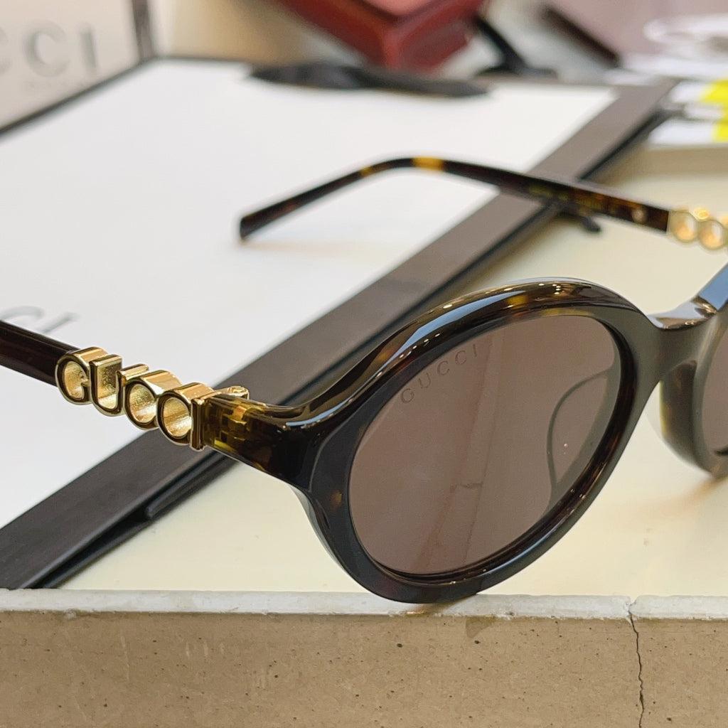 Gucci GG2153S Fashion Black Lens Sunglasses for Men & Women - detail image 2