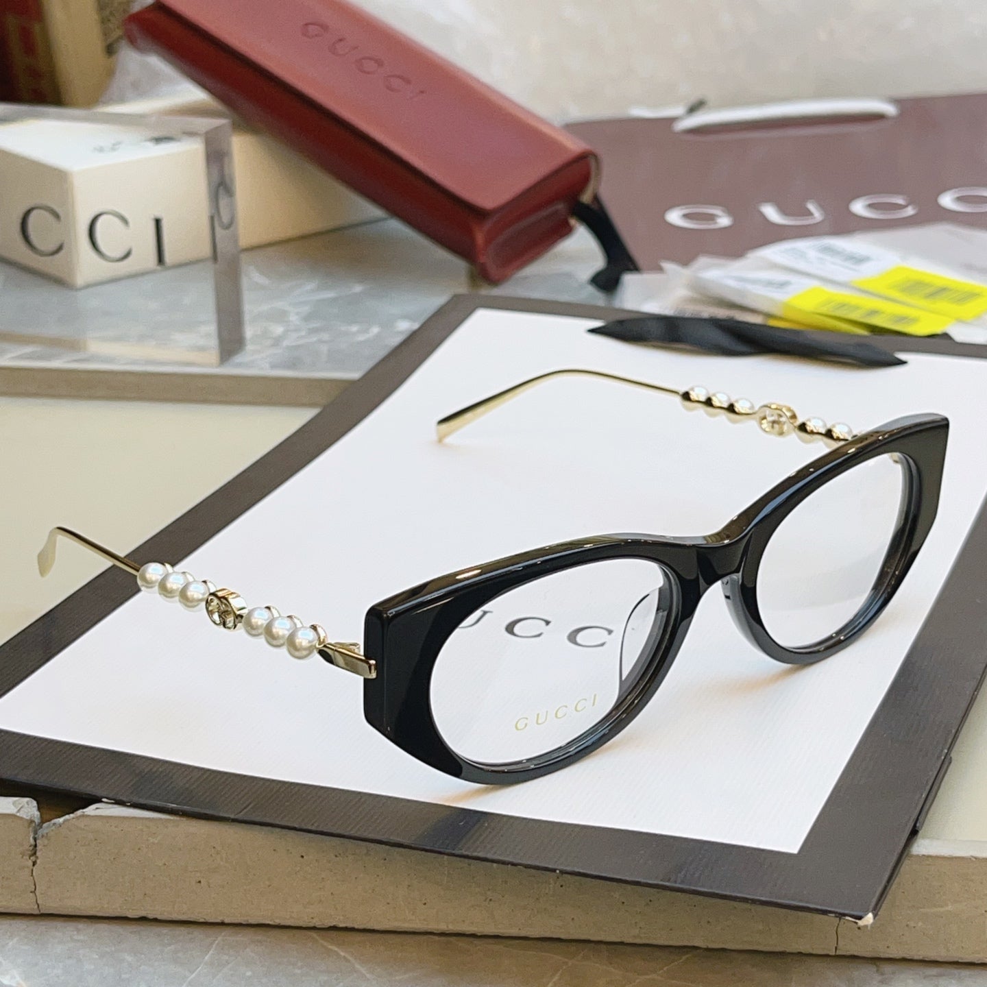 Gucci GG1970SA Fashion Black Lens Sunglasses for Men & Women - 431491