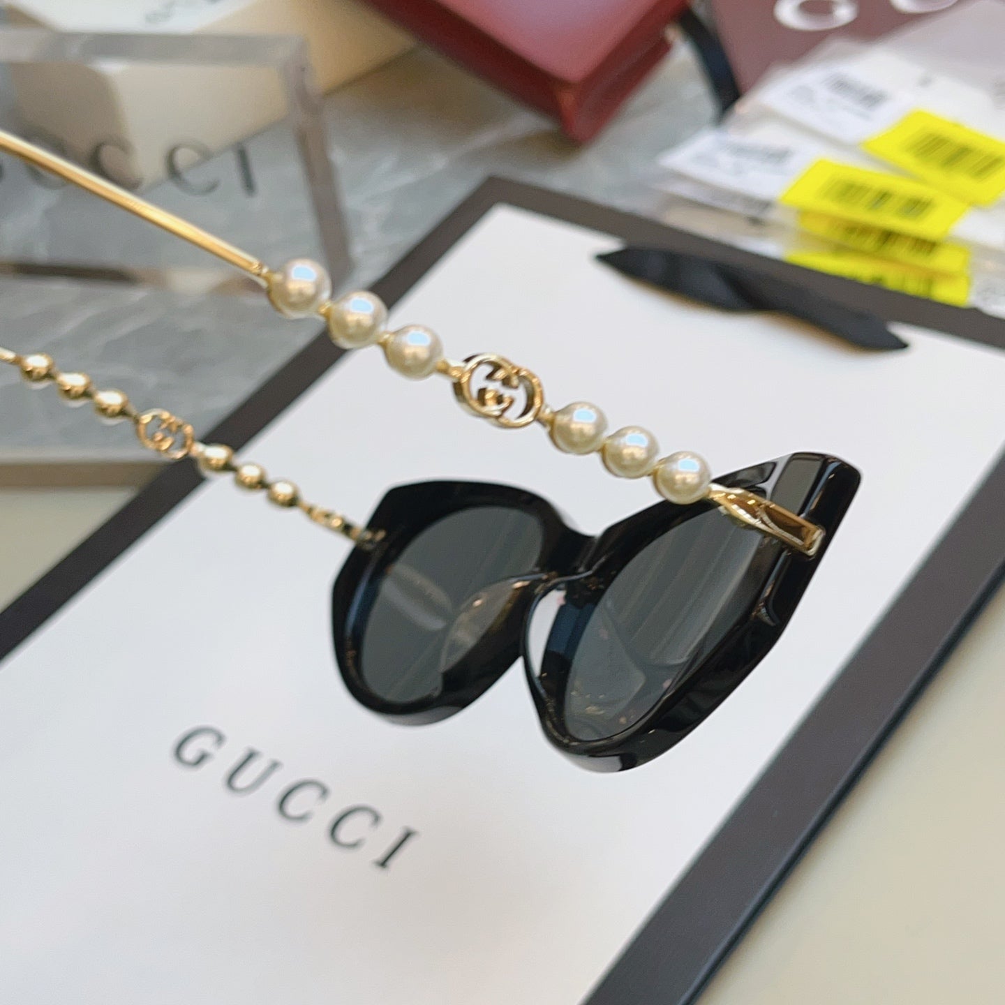 Gucci GG1970SA Fashion Black Lens Sunglasses for Men & Women - 431295 - detail image 2