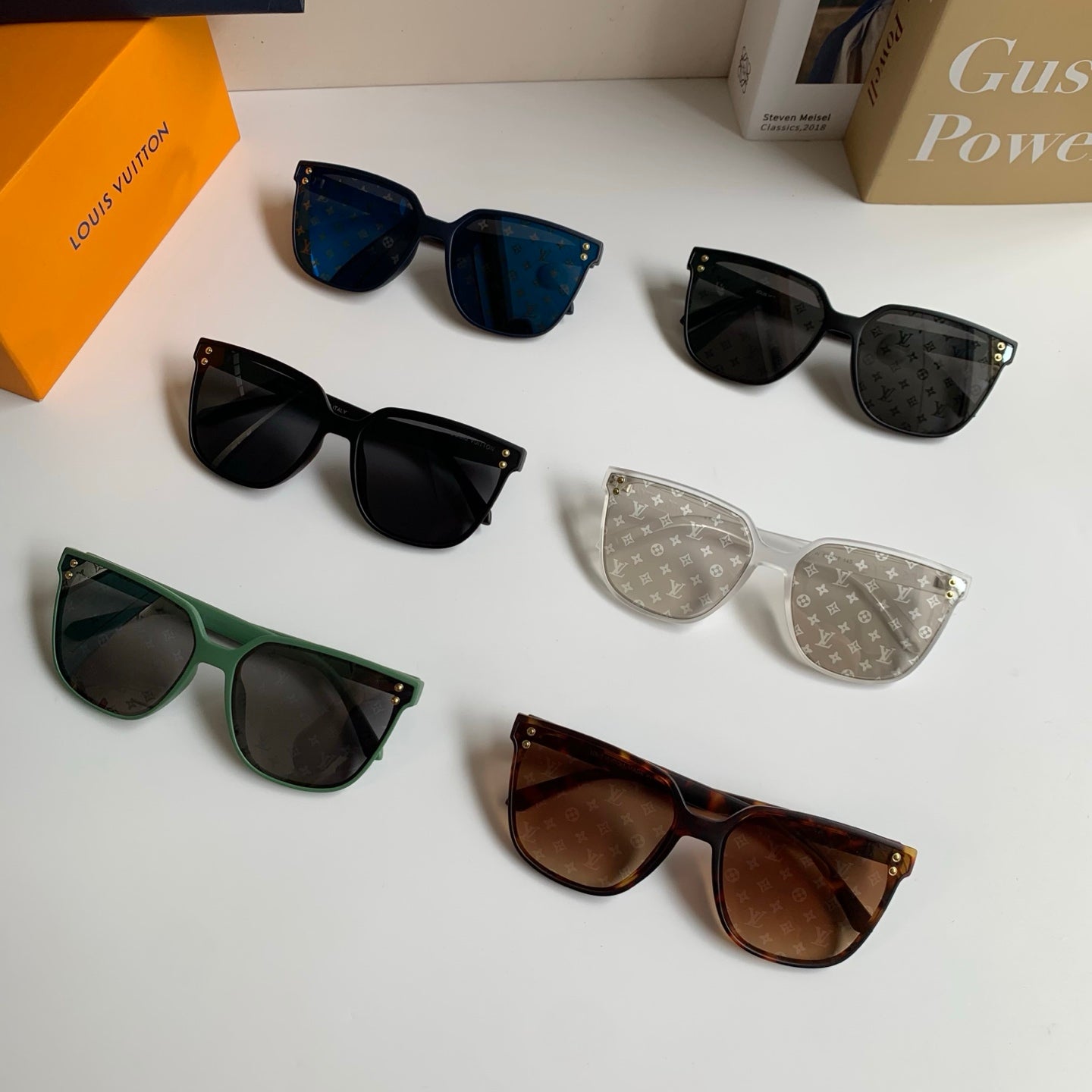 Louis Vuitton Square Gray Lens Sunglasses for Men & Women - 431230 - detail image 9