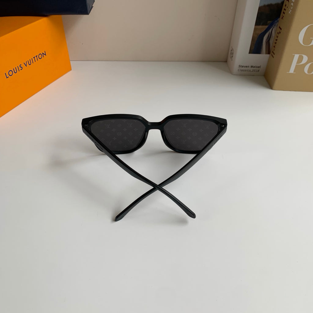 Louis Vuitton Square Silver Lens Sunglasses for Men & Women - 431233 - detail image 9