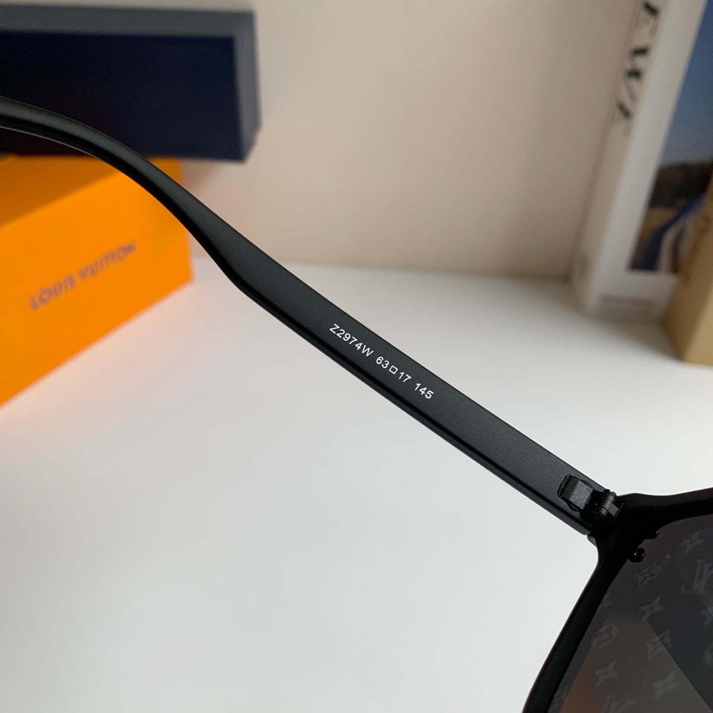 Louis Vuitton Square Silver Lens Sunglasses for Men & Women - 431233 - detail image 7