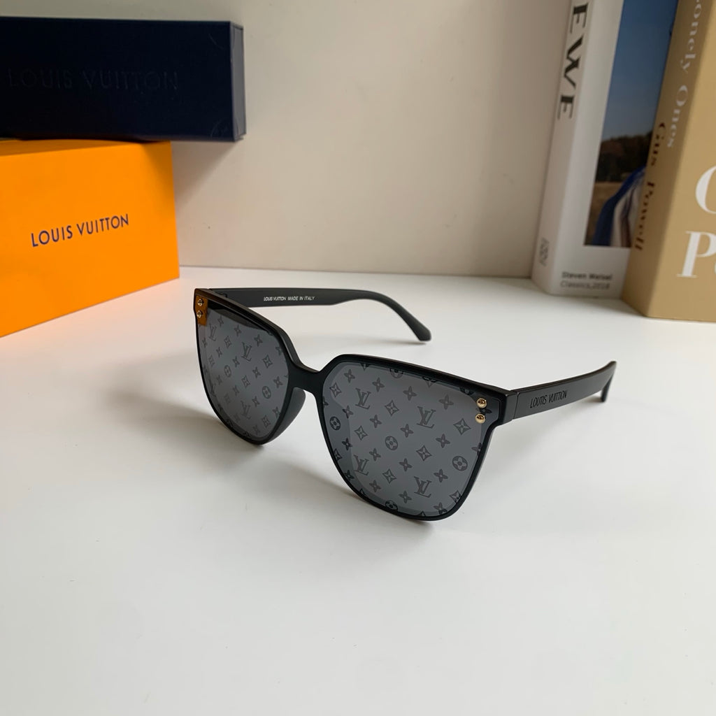 Louis Vuitton Square Silver Lens Sunglasses for Men & Women - 431233 - detail image 2